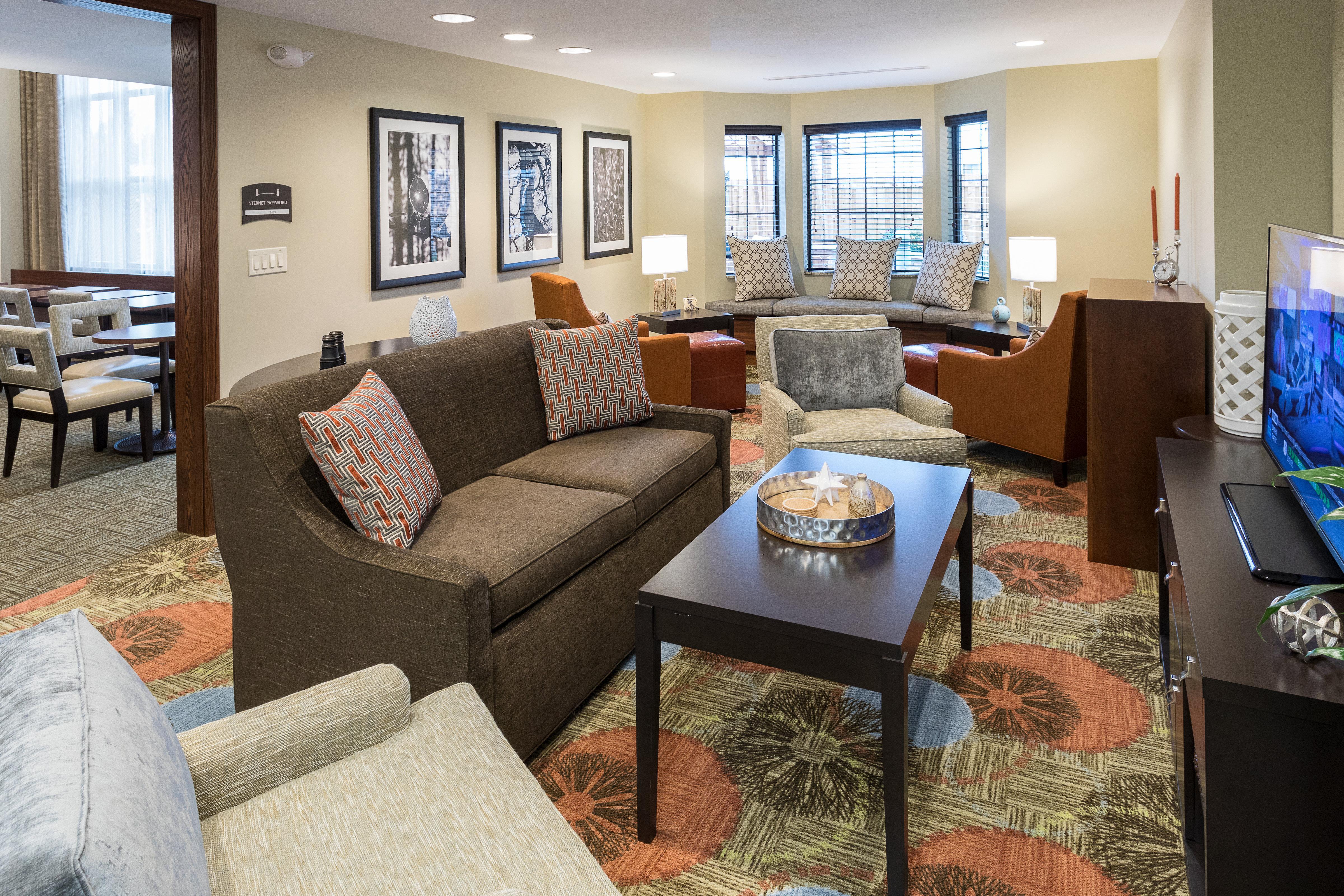 Staybridge Suites Omaha West By Ihg Exterior photo