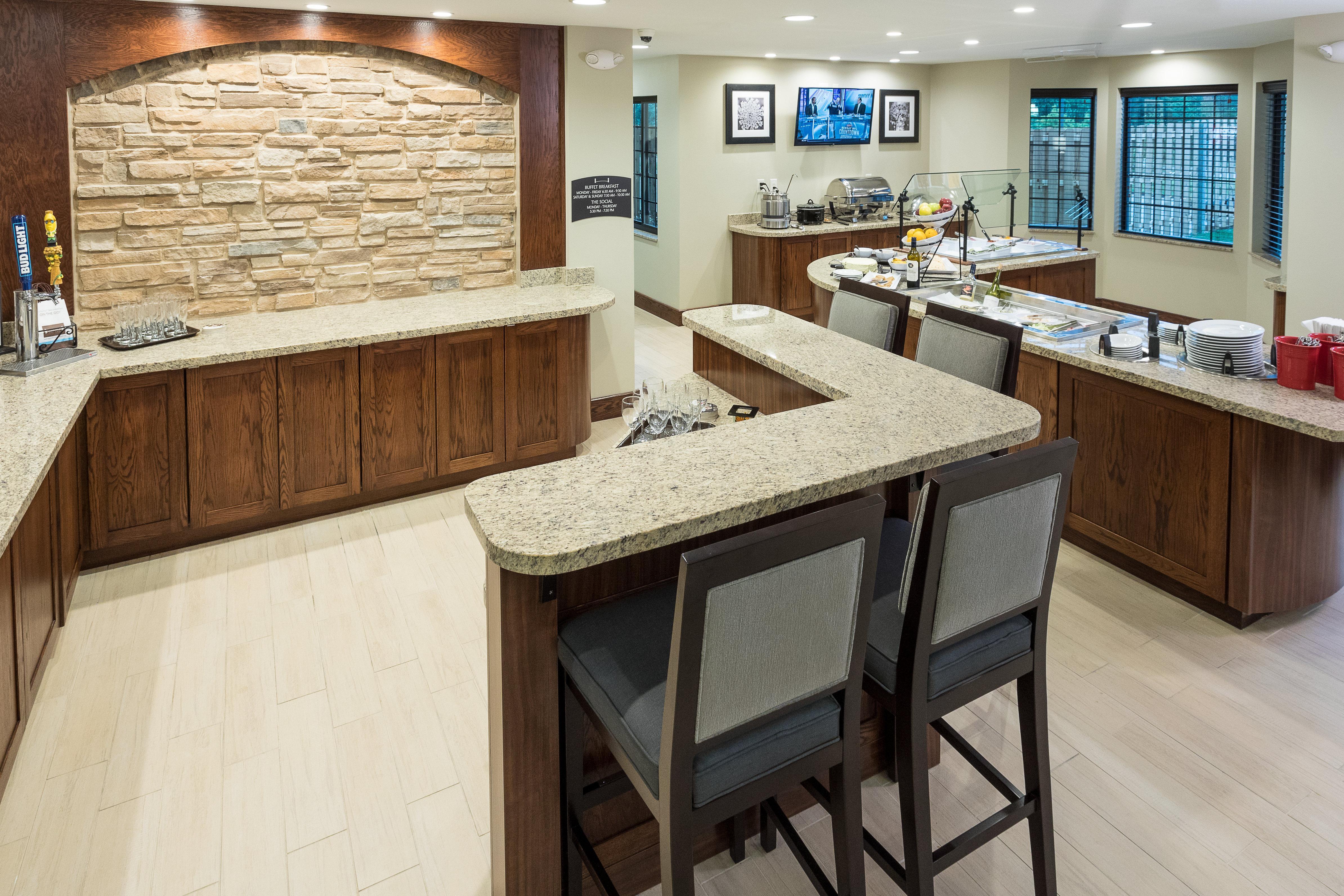 Staybridge Suites Omaha West By Ihg Exterior photo