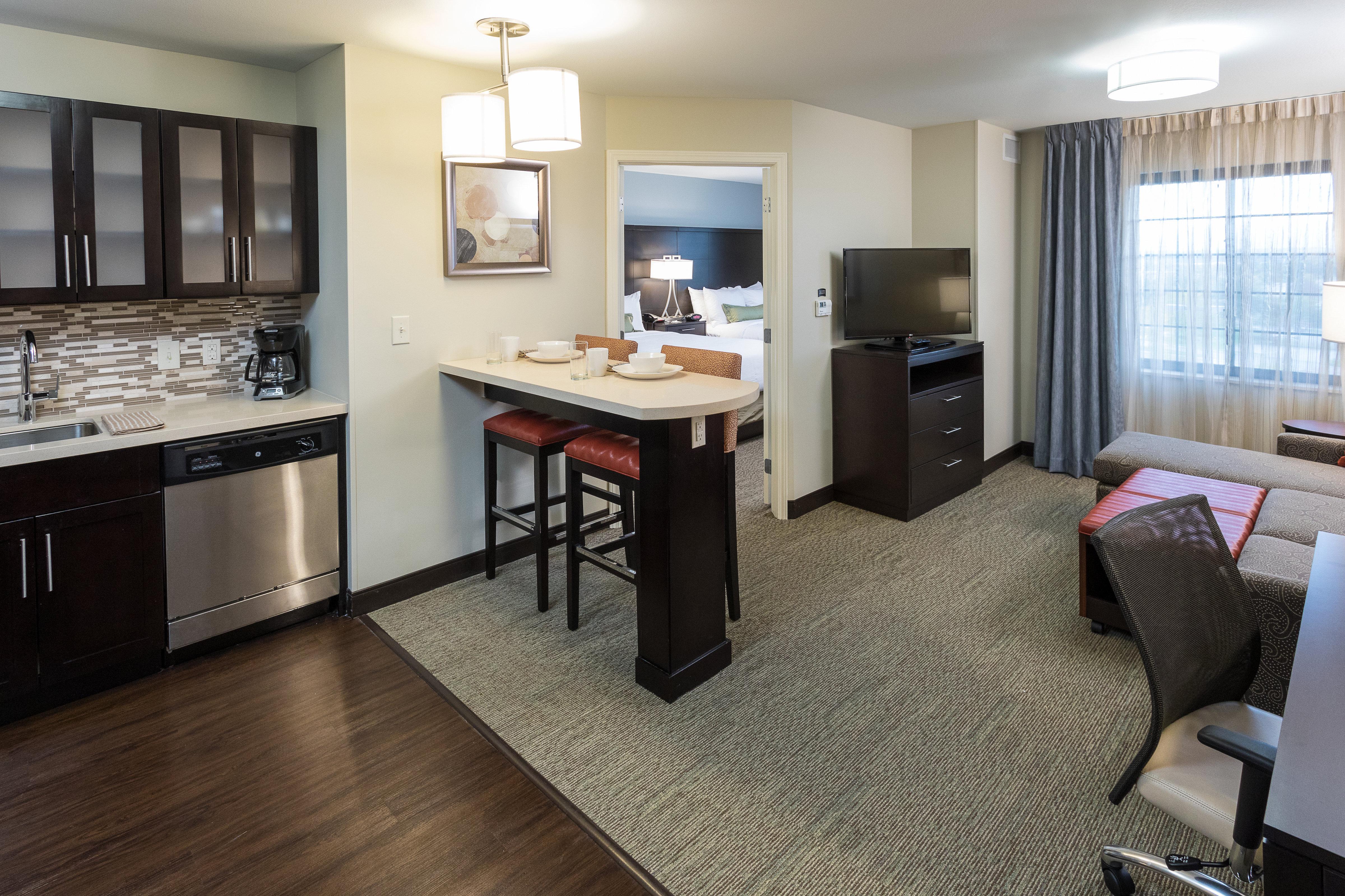 Staybridge Suites Omaha West By Ihg Exterior photo